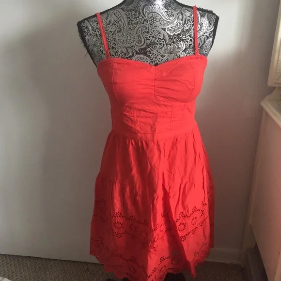 open lace back dress American Eagle Womens Scalloped Tiered Midi Dress Scalloped Tiered Midi  Dress S Orange: Buy Online at Best Price in Egypt main image 1